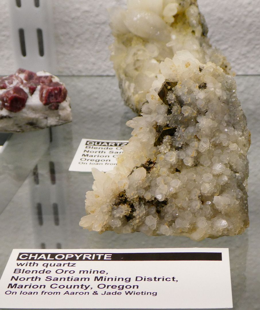 Northwest Mineral Gallery Some Oregon Minerals (Photo Diary)